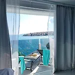 Chill & Lux - 20m To The Sea فيلة