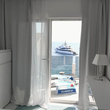 Chill & Lux - 20m To The Sea Вилла