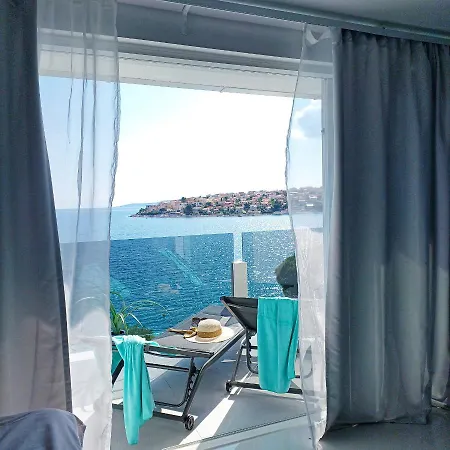 Chill & Lux - 20m To The Sea Vila