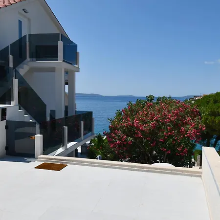 Chill & Lux - 20m To The Sea Villa Trogir